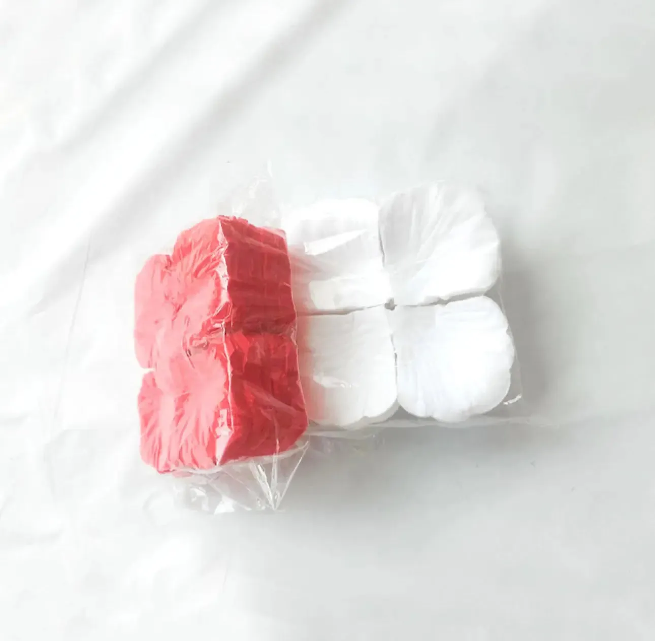 1000 Pcs/Pack Artificial Flower Rose Petals for Wedding Valentine's Day Decor