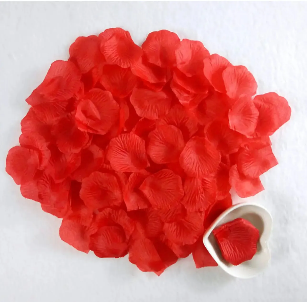 1000 Pcs/Pack Artificial Flower Rose Petals for Wedding Valentine's Day Decor