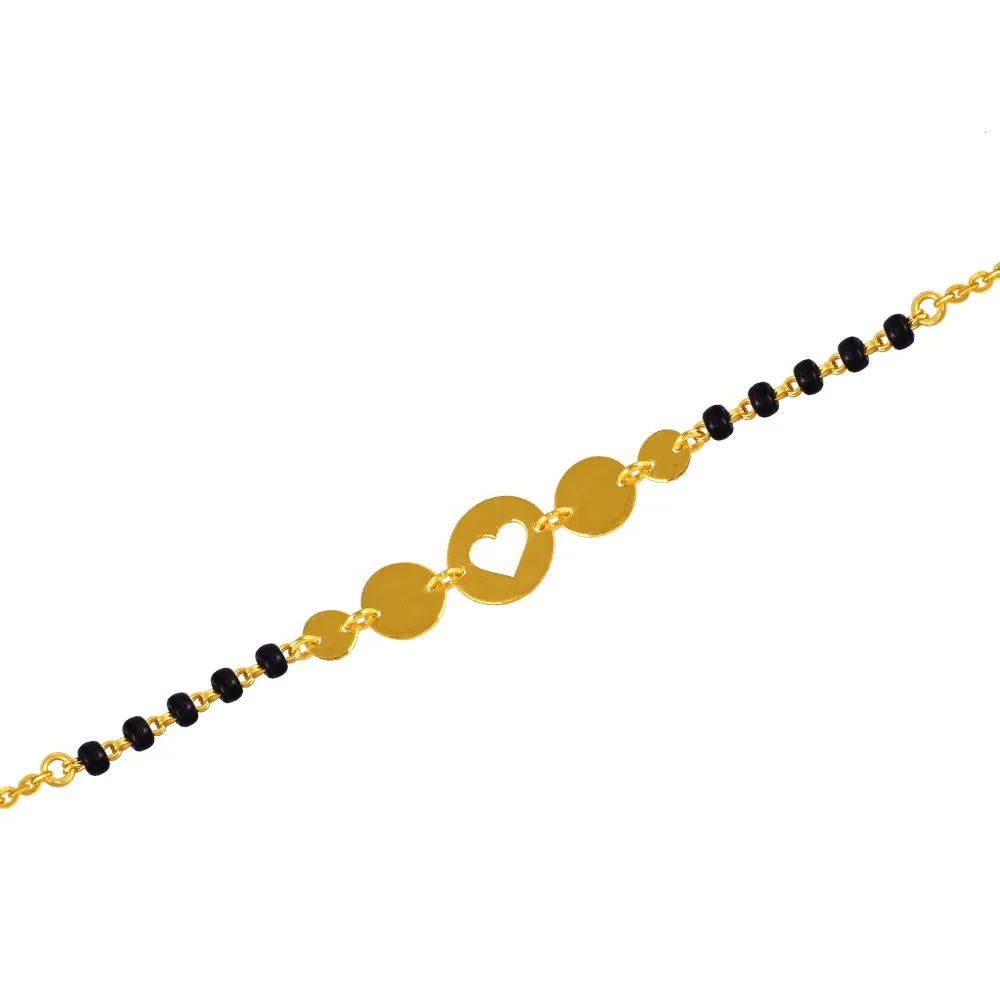 22k Gold Bracelet With Beads And A Central Hollowed-out Heart In A Circle