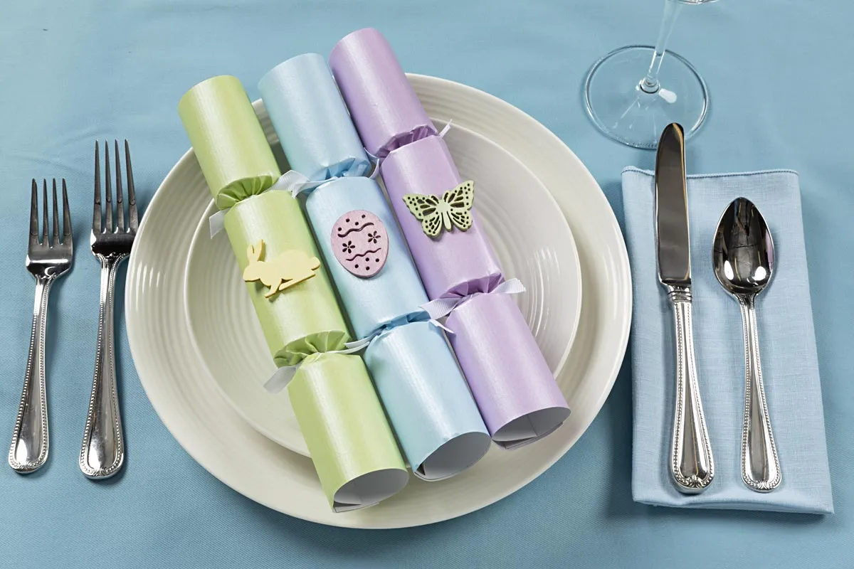 Easter Bunny Egg Bird Butterfly Christmas Crackers Decorations for Table Party Favor Ornaments for Tree (8)