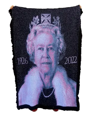HRH Queen Elizabeth II Commemorative Knitted Blanket